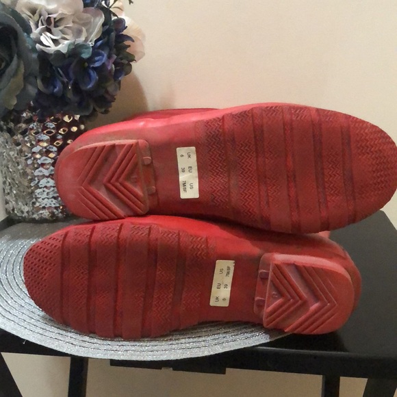 Hunter Arlen Red Tall Rain Boot - Picture 4 of 7